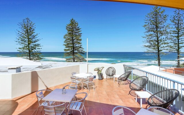 Coolum Baywatch Resort