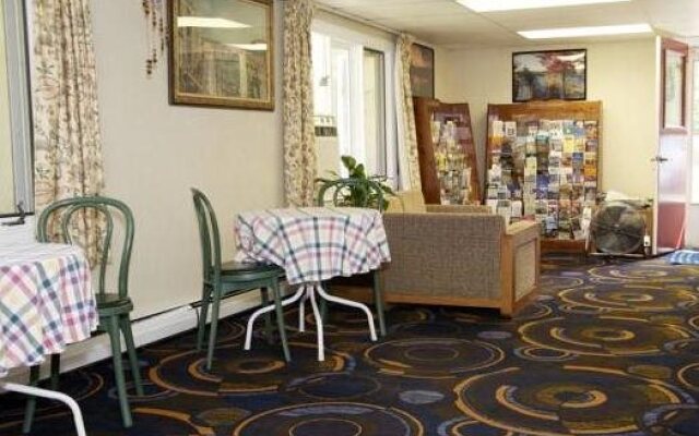 Sunset Motor Inn