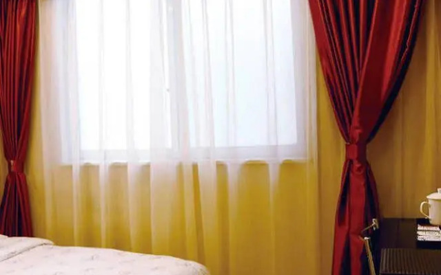 Tiecheng Hotel