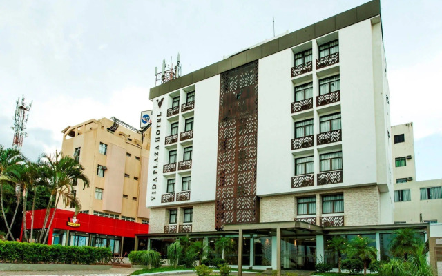 Vida Plaza Hotel