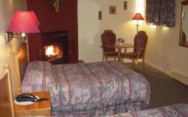 Auberge Mountain View Inn