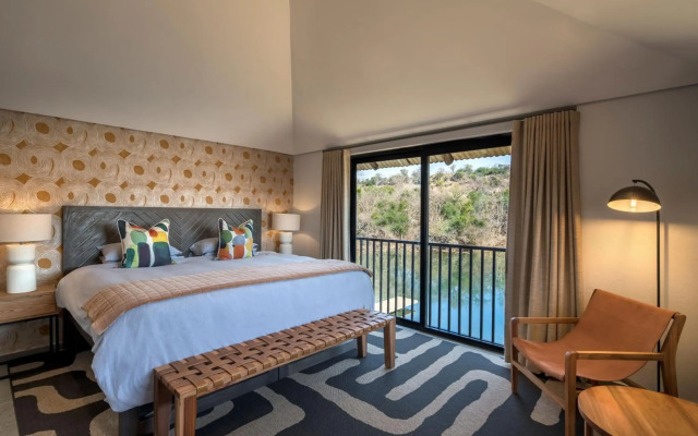 Cradle Boutique Hotel