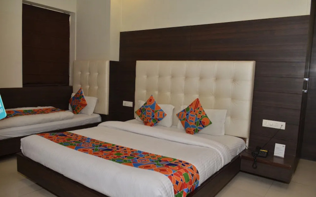 Hotel K.K. Continental