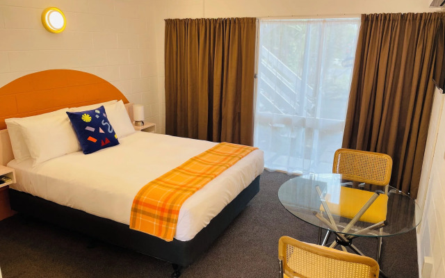 Mount Eden Motel