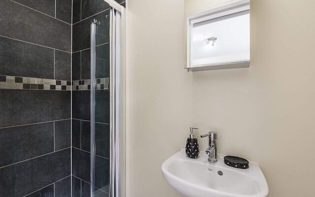 Orchid House Serviced Apartment