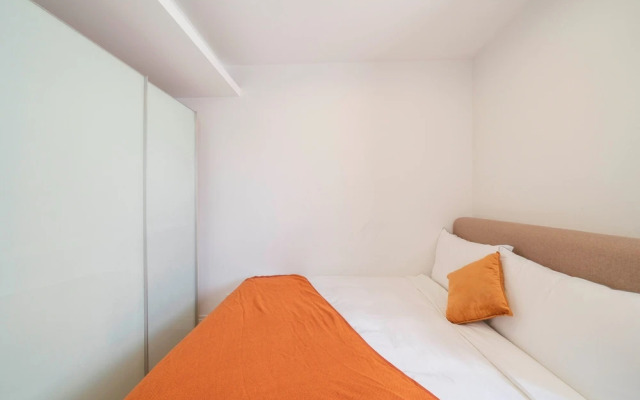 Tyms Cozy 2BR 1BA Apt Yongxin Century