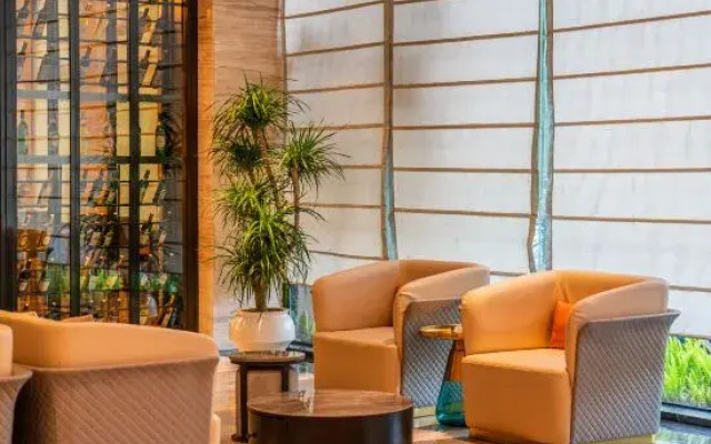 Rezen Select Hotel (Taizhou Linhai Duqiao Baolong Square)