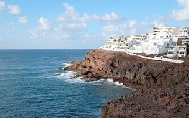 Apartment 50 Meters from the sea GC16