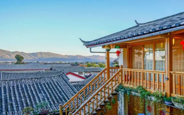 Floral Hotel · Dream Lijiang Inn Lijiang