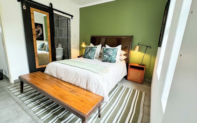 Luxury Apartment St Lucia 43 On the Bridge