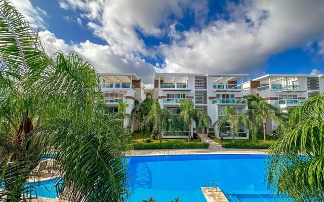 Beautiful 2 BR Apartment With BBQ