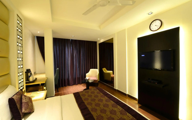 Hotel Chanchal Deluxe