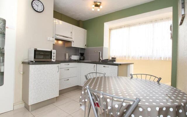 Appartement Balaruc-les-Bains, 2 pièces, 2 personnes - FR-1-553-130