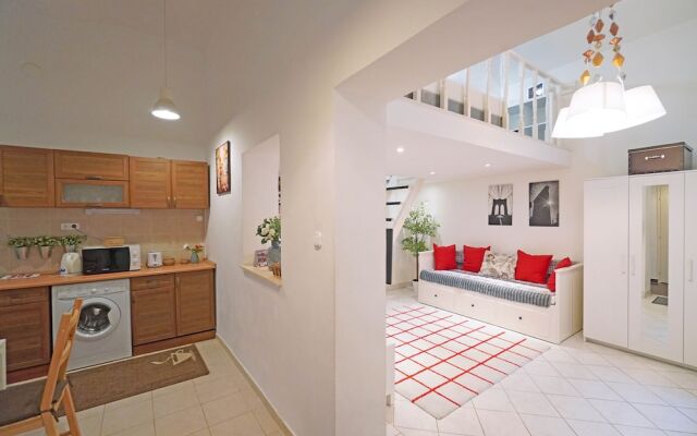 Lovely Apartment