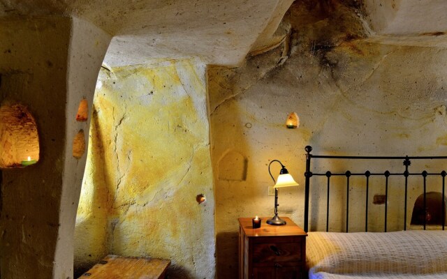 Esbelli Evi Cave Hotel