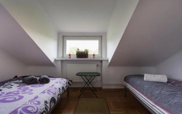 Rent0nline Brwinow Rooms