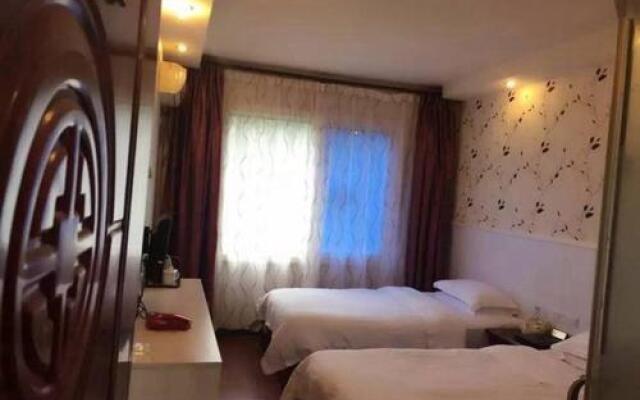 Jinli Holiday Hotel - Emeishan