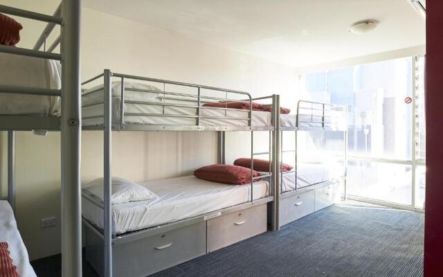 Nomads St Kilda Hostel