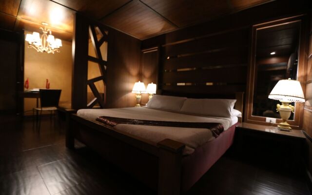 Victoria Court Canley - Pasig
