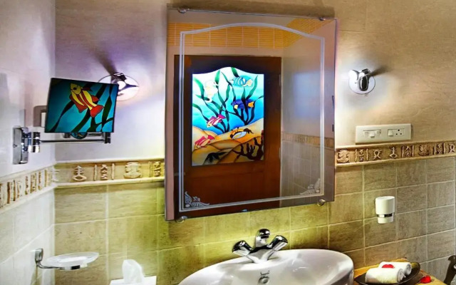 Crystal By Morpho Goa Villagio Resort