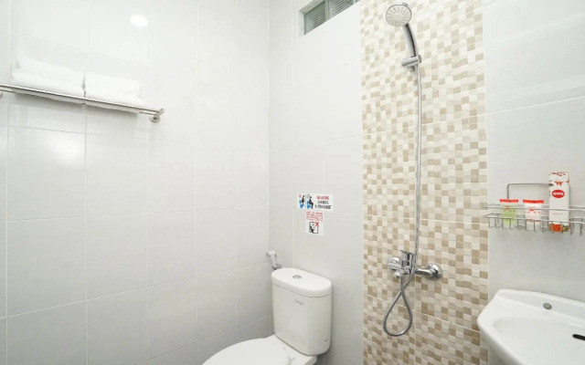Graha 8 Syariah By OYO Rooms