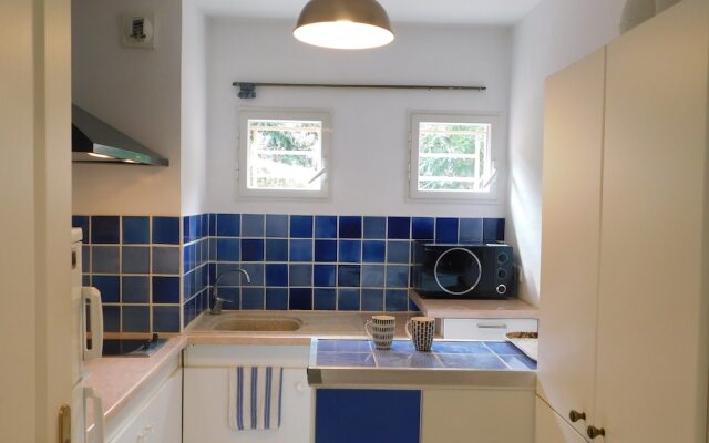 T2, Le Clos de la Reine, climatisation et parking privé