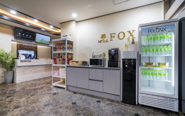Gunsan Fox Tourist Hotel