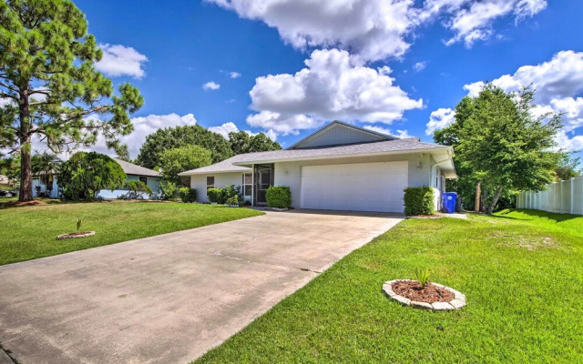 Bright Sebastian Home w/ Pool ~ 7 Mi to Beach!