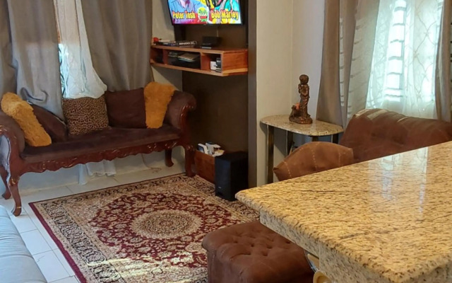 Zipcode Hideaway Guesthouse