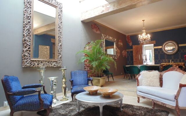 Coyota House