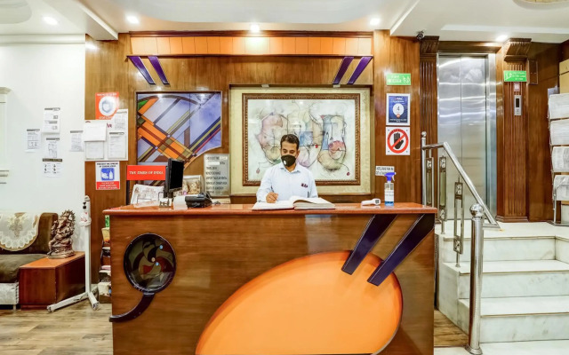Hotel Grand Park Inn