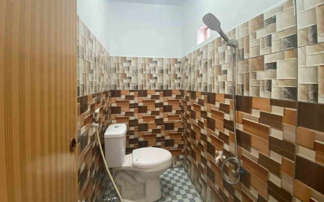 Guest House Hj Muriyah Syariah Slawi RedPartner