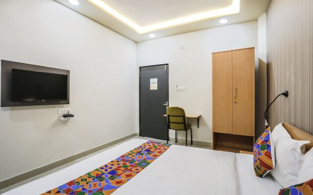 Fabhotel Convivial Sky