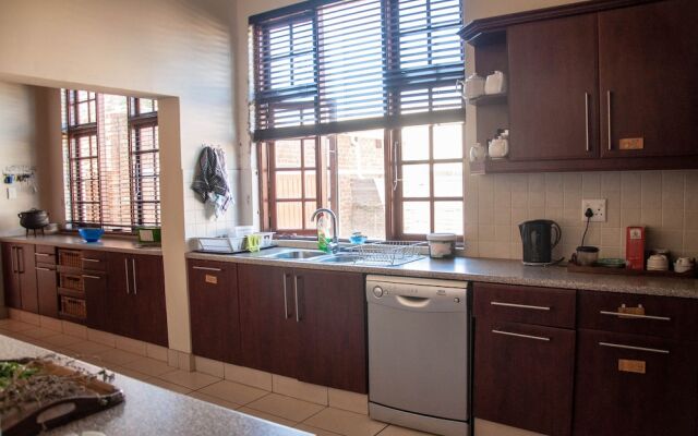 Riverfront Backpackers