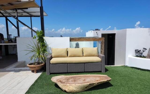 Ocean and city view rooftop, apartment 2BR 301