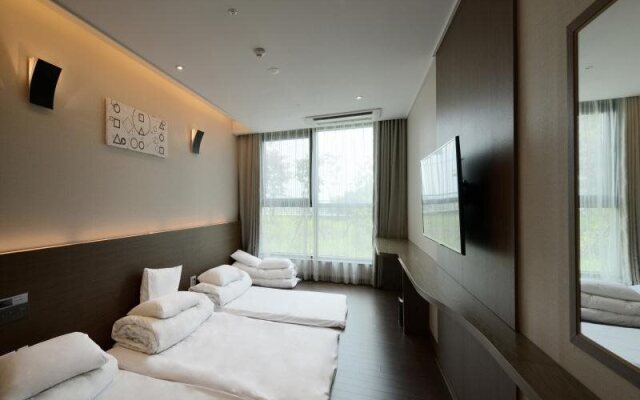 M Stay Hotel Naju