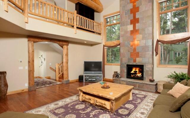Sunbeam Lodge by Summit Mountain Properties