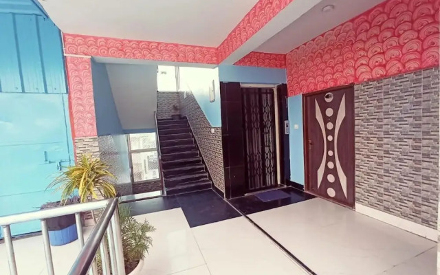 Hotel Anand Lok