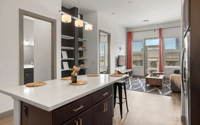 Modern Town Lake Penthouse by Cozysuites