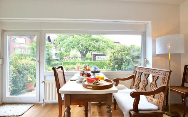 Lüttje Bernstein und Lighthousestudio & Spa