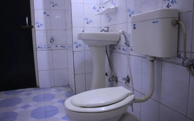 Blue Moon Guest House by OYO Rooms