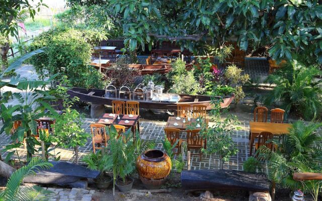 Salay River View Inn