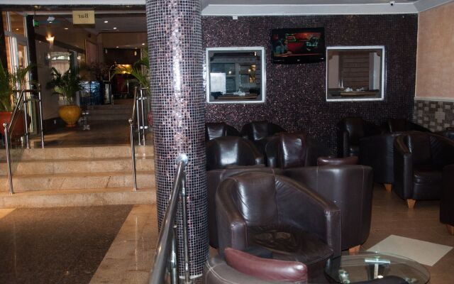 D'Palms Airport Hotel