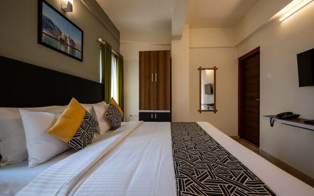 C J Grande Business Hotel