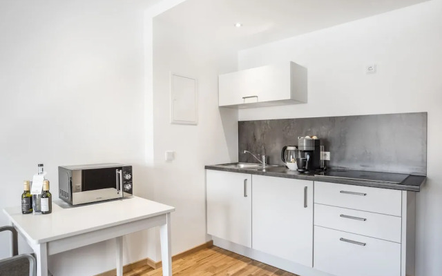 Nomad Serviced Apartments
