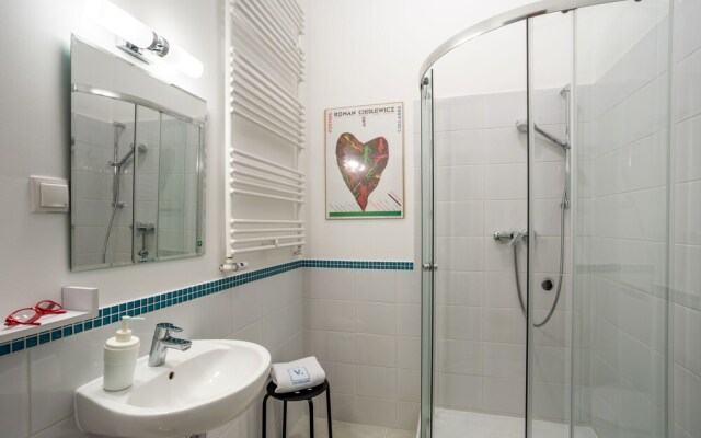 Vava Hostel