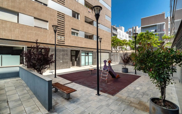 Forum Beach 2 And Pool Apartment Barcelona