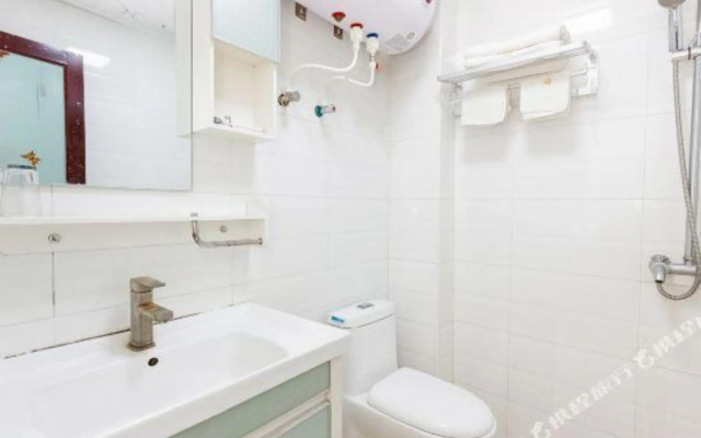 Jingyuan Apartment Hotel