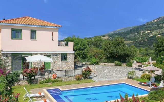 Villa Siriti