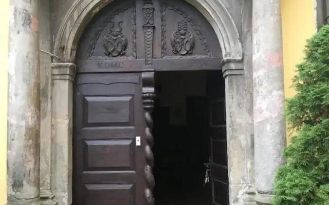 Palac Lasow